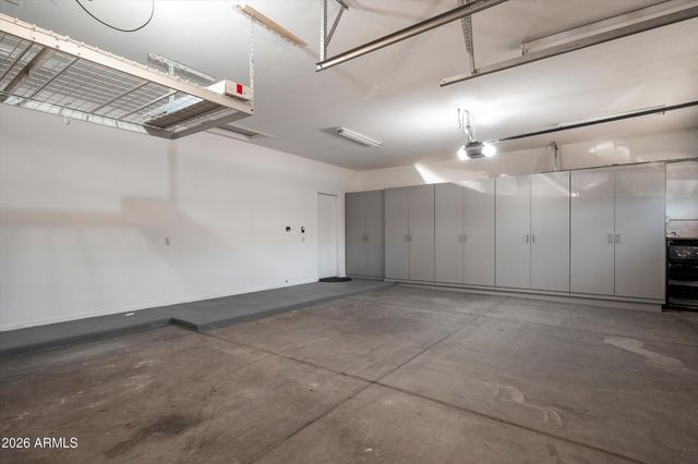 722 W KELTON Lane, Phoenix, AZ 85023