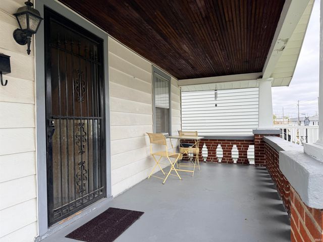 1725 S High Street, Muncie, IN 47302
