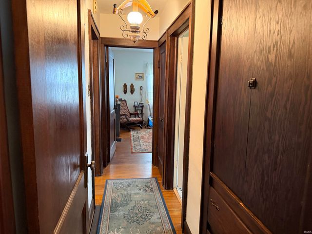 1725 S High Street, Muncie, IN 47302