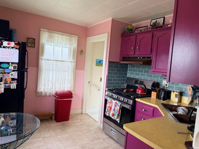 1725 S High Street, Muncie, IN 47302