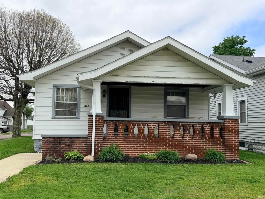 1725 S High Street, Muncie, IN 47302