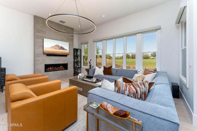 37200 N CAVE CREEK Road 1123, Scottsdale, AZ 85262