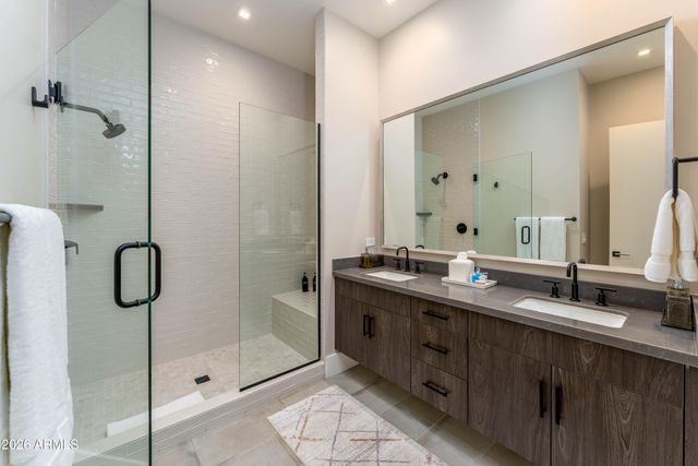 37200 N CAVE CREEK Road 1123, Scottsdale, AZ 85262