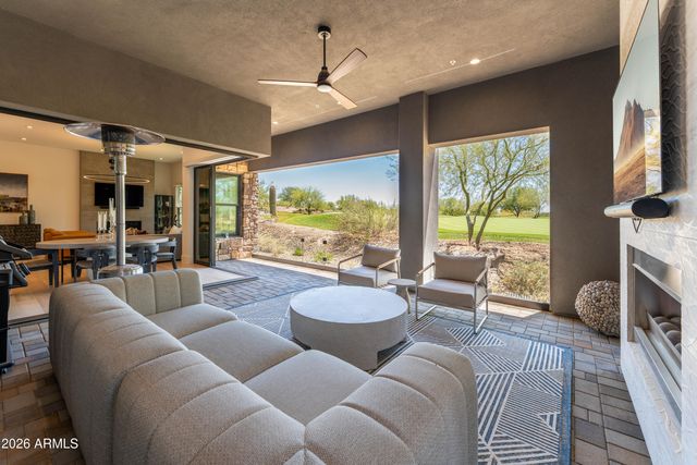 37200 N CAVE CREEK Road 1123, Scottsdale, AZ 85262