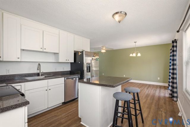 2835 Pine Meadows Cir, Chester, VA 23831