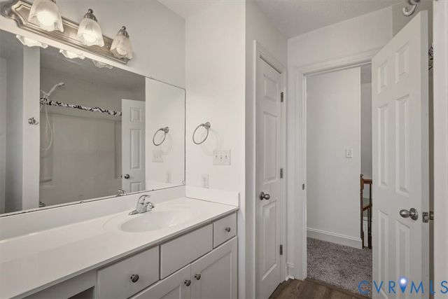 2835 Pine Meadows Cir, Chester, VA 23831