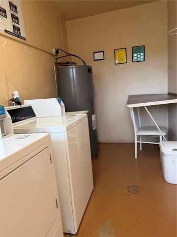 6701 Cypress Rd 109, Plantation, FL 33317