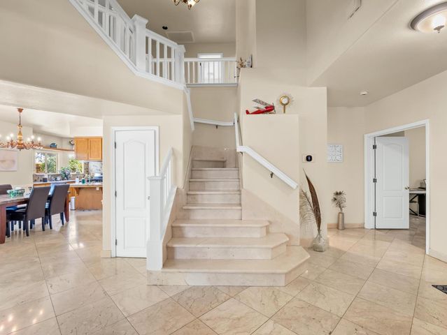 7236 N Bonadelle Avenue, Fresno, CA 93720