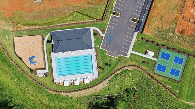 524 Carnbee Road, Woodruff, SC 29388