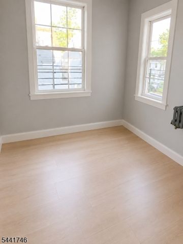 133 Isabella Ave, Newark City, NJ 07106