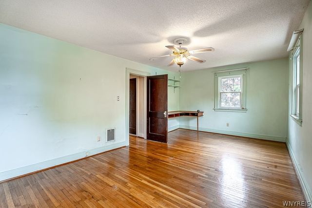 464 Roycroft Boulevard, Amherst, NY 14225