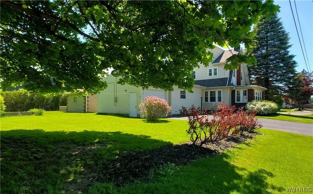 464 Roycroft Boulevard, Amherst, NY 14225