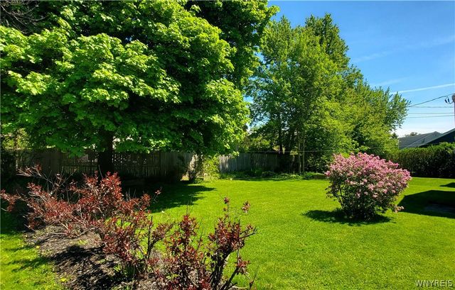464 Roycroft Boulevard, Amherst, NY 14225