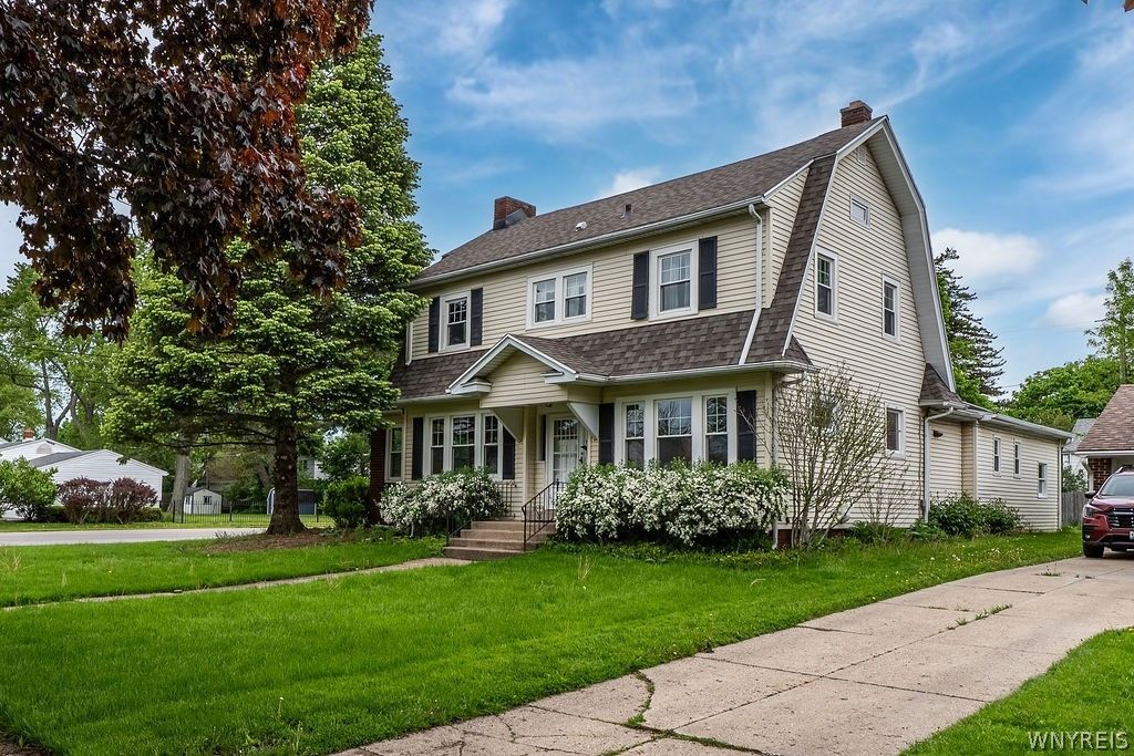 464 Roycroft Boulevard, Amherst, NY 14225