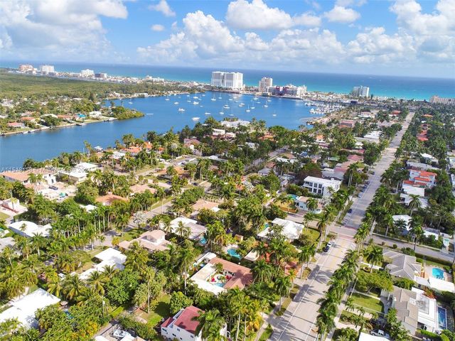 1017 Tyler St, Hollywood, FL 33019