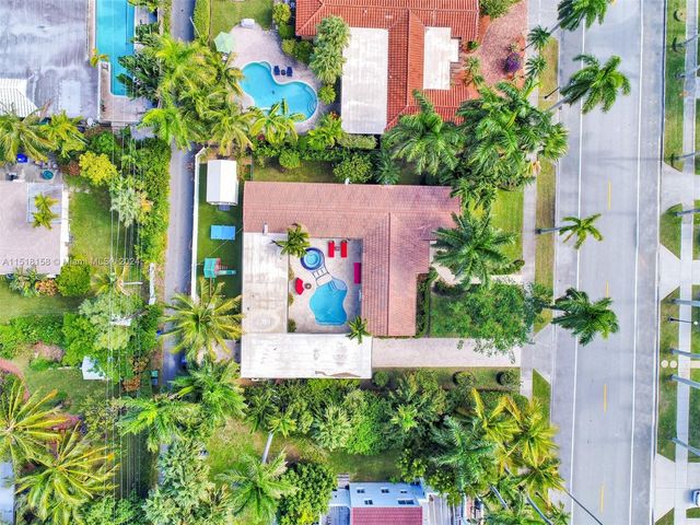 1017 Tyler St, Hollywood, FL 33019