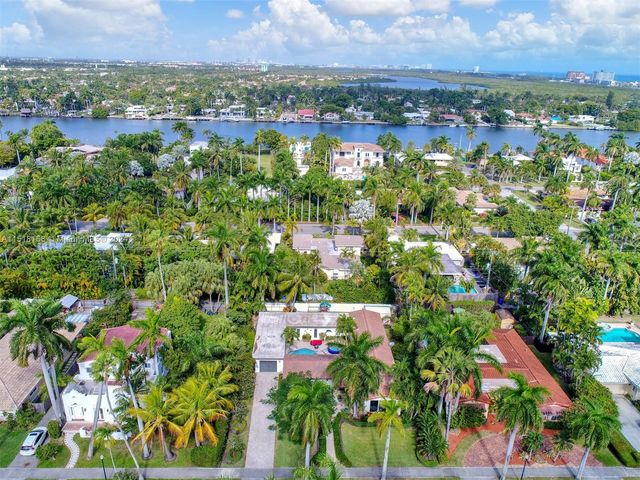 1017 Tyler St, Hollywood, FL 33019