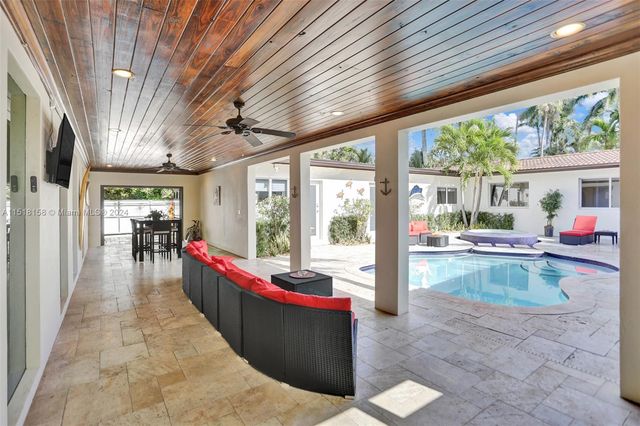 1017 Tyler St, Hollywood, FL 33019