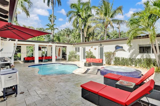 1017 Tyler St, Hollywood, FL 33019