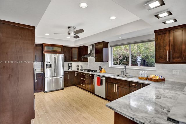 1017 Tyler St, Hollywood, FL 33019