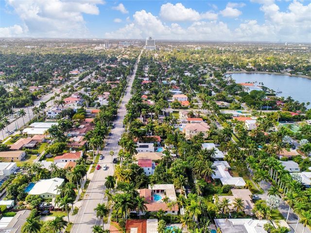 1017 Tyler St, Hollywood, FL 33019