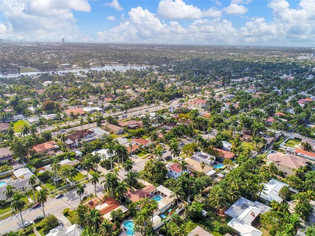 1017 Tyler St, Hollywood, FL 33019