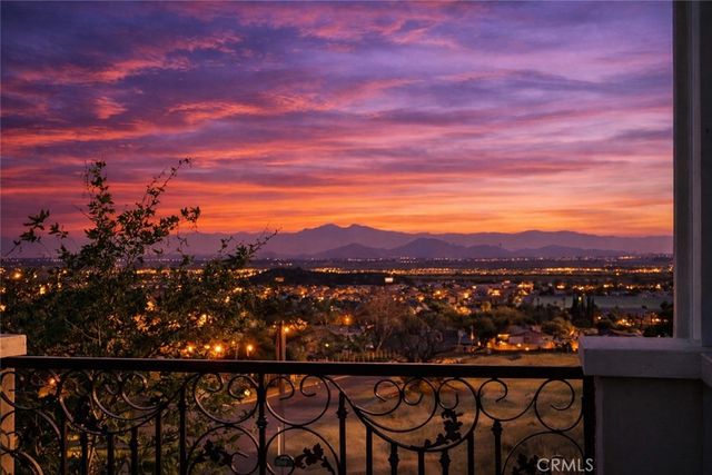 6895 Baroque Ct, San Bernardino, CA 92407