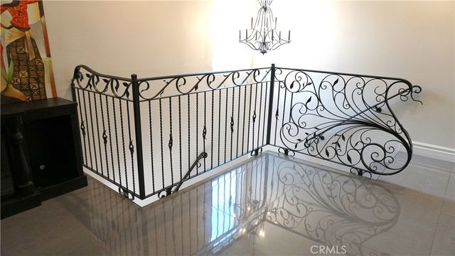 6895 Baroque Ct, San Bernardino, CA 92407
