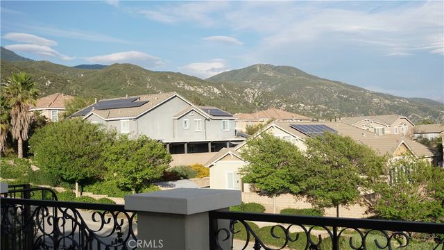 6895 Baroque Ct, San Bernardino, CA 92407