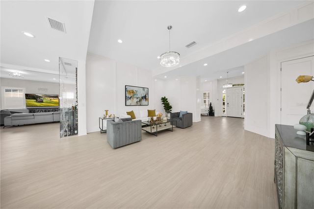 913 WESTPARK DR, Celebration, FL 34747