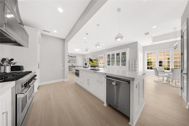 913 WESTPARK DR, Celebration, FL 34747