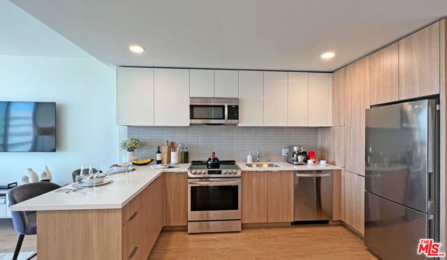 11750 Wilshire Boulevard 2610, Los Angeles, CA 90025