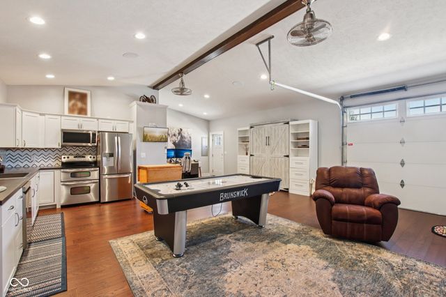 7135 N County Road 300 W, Lizton, IN 46149