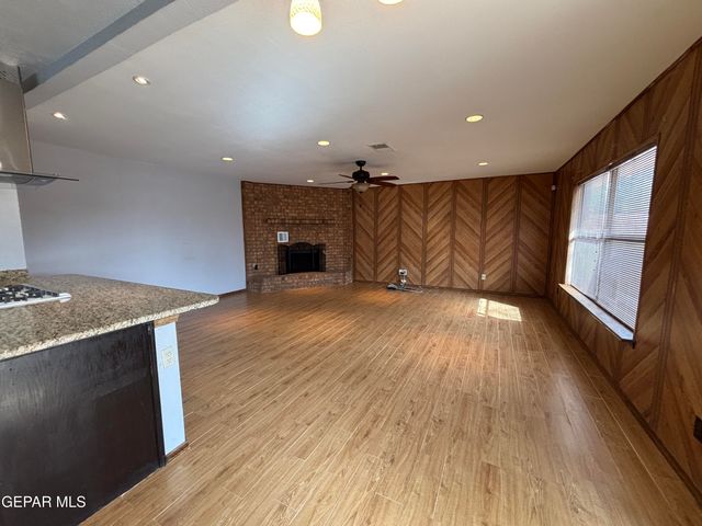 2608 Lake Michigan Drive, El Paso, TX 79936