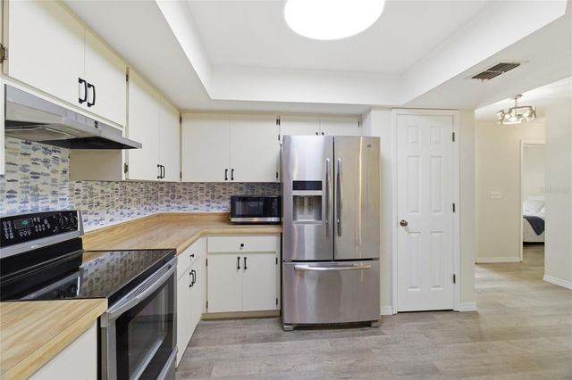 442 PENDLETON DRIVE, Venice, FL 34292