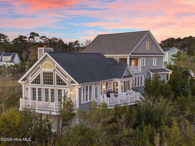 4418 Polly Gully Court SE, Southport, NC 28461