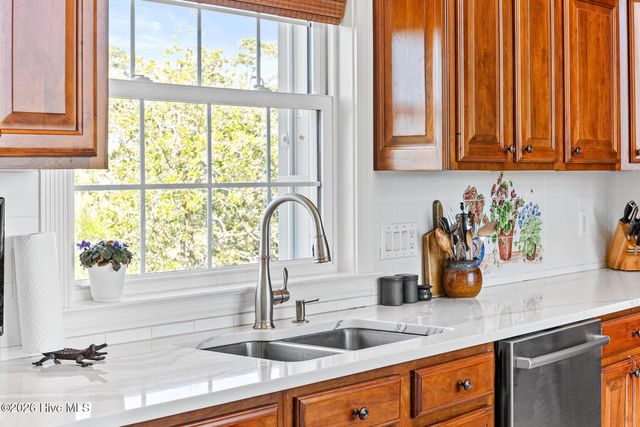 4418 Polly Gully Court SE, Southport, NC 28461