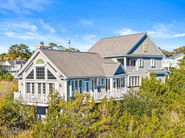 4418 Polly Gully Court SE, Southport, NC 28461