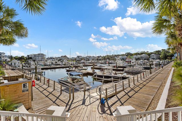 4418 Polly Gully Court SE, Southport, NC 28461