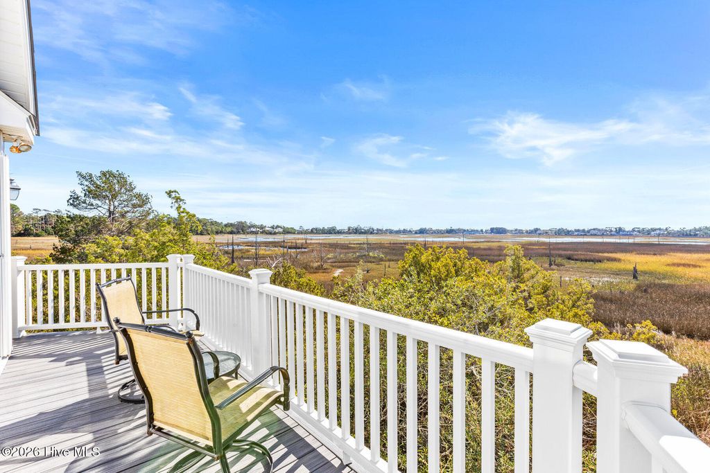 Image 16 of property listing at 4418 Polly Gully Court SE, Southport, NC 28461