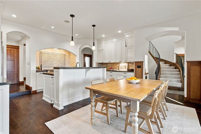 328 10th Avenue W, Kirkland, WA 98033