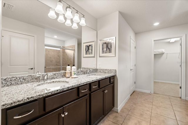 5425 MISTY OAK CIRCLE, Davenport, FL 33837