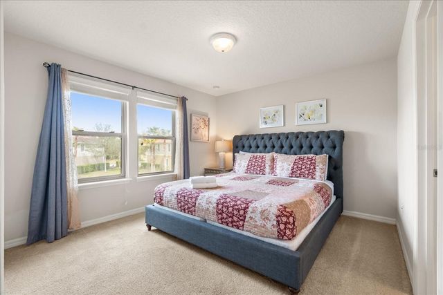 5425 MISTY OAK CIRCLE, Davenport, FL 33837