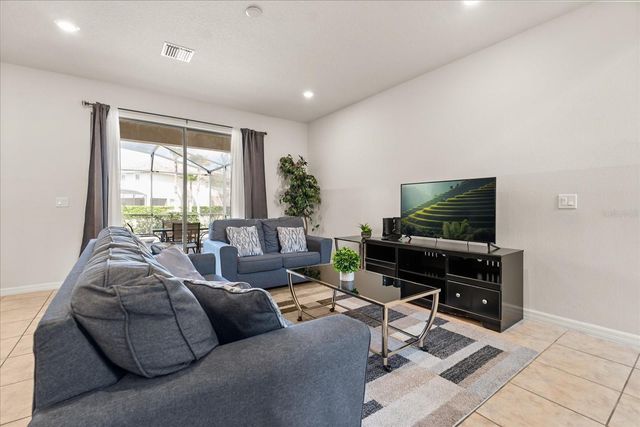 5425 MISTY OAK CIRCLE, Davenport, FL 33837