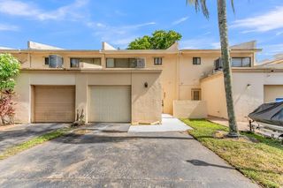 4281 NW 76th Avenue, Davie, FL 33328