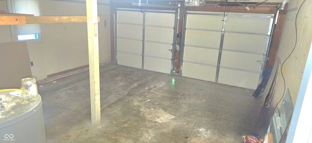 10671 E State Road 7, Columbus, IN 47203