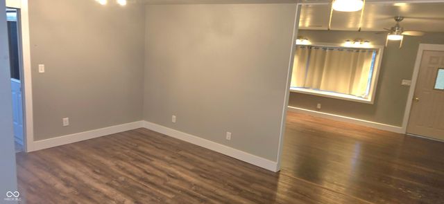 10671 E State Road 7, Columbus, IN 47203