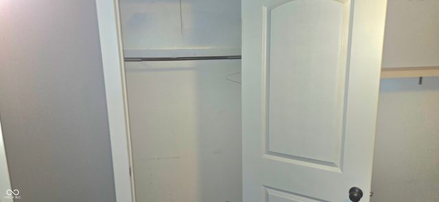 10671 E State Road 7, Columbus, IN 47203