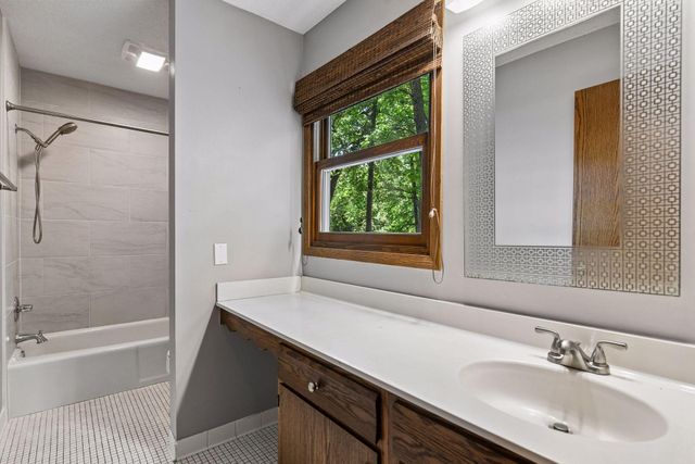 8823 Basswood Road, Eden Prairie, MN 55344