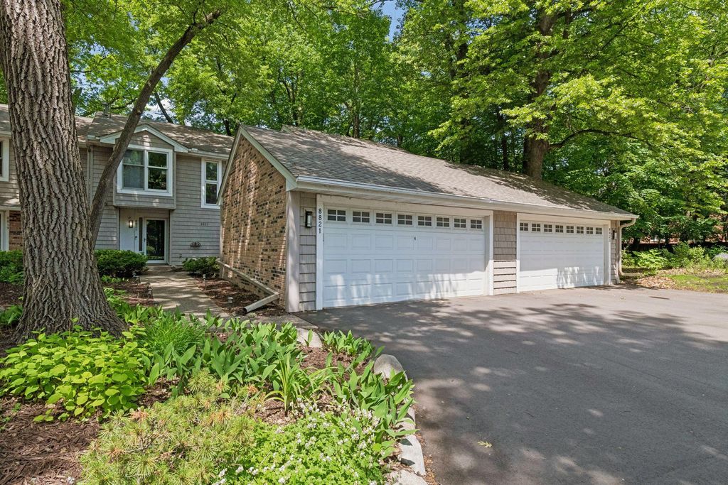 8823 Basswood Road, Eden Prairie, MN 55344 — photo 3